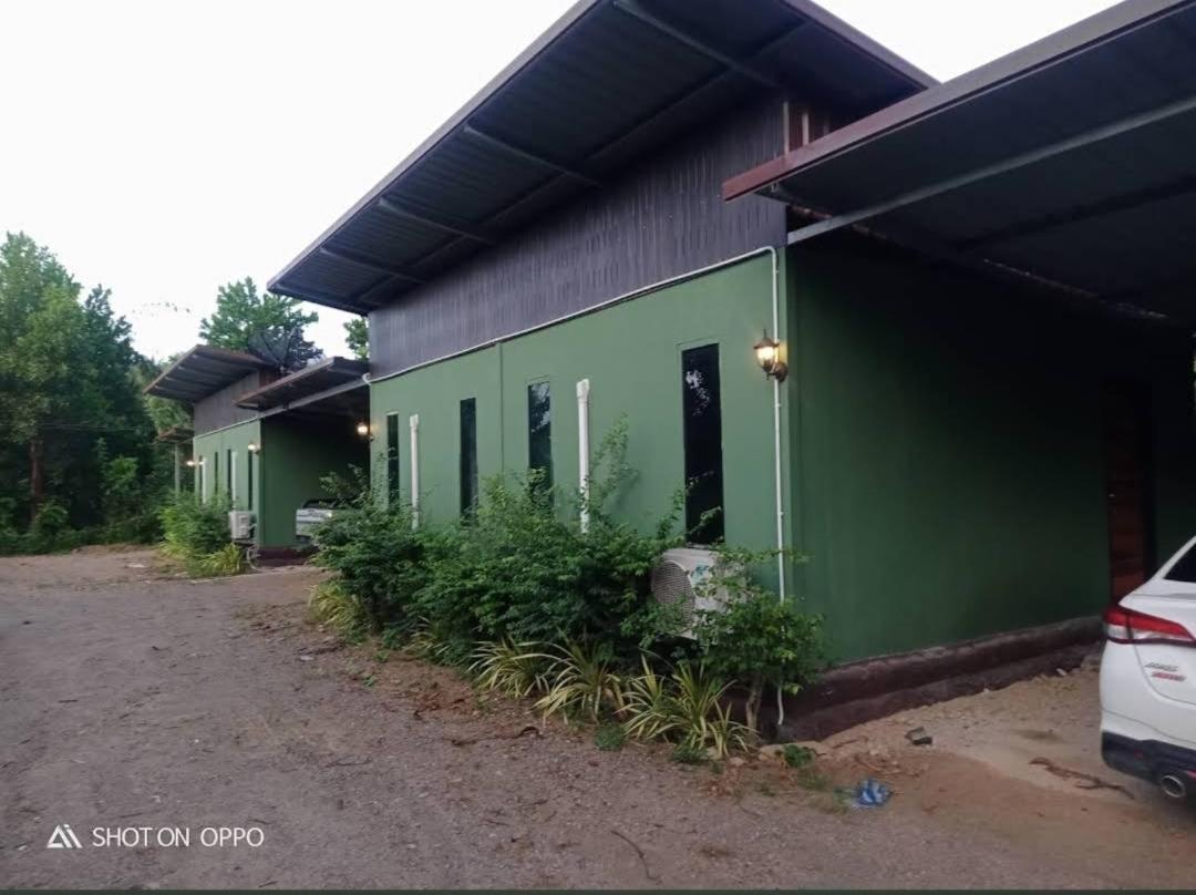 Green Garden Homestay Ban Khlong Wa Ngoại thất bức ảnh